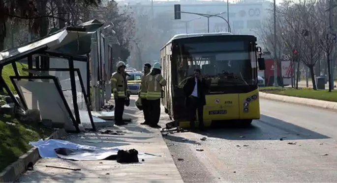 Üsküdar'da, duraktaki üç kişinin ölümüne neden olan otobüs şoförü tahliye edildi