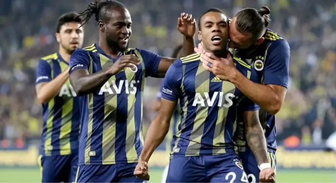 Fenerbahçe evinde şov yaptı, Konyaspor'u 5-1 mağlup etti