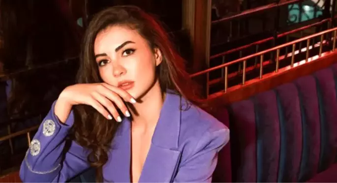 Burcu Özberk'ten Çağlar Ertuğrul itirafı: Güzel bir uyum yakaladık