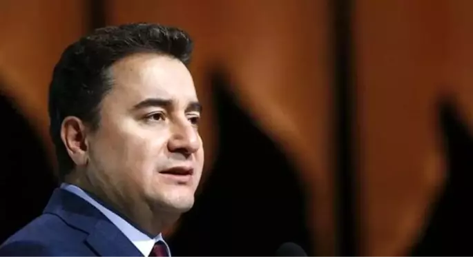 Ünlü ekonomi profesörü Daron Acemoğlu, Ali Babacan'ın yeni parti teklifini reddetti