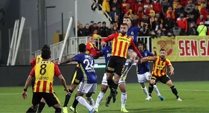 Fenerbahçe, Göztepe ile 2-2 berabere kaldı