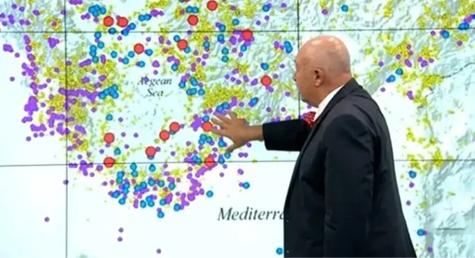 Deprem uzmanı Ahmet Ercan: İstanbul'da 2045 yılında gerçekleşecek 2 büyük deprem bekliyorum