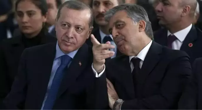 Abdullah Gül Şehir Üniversitesi'yle ilgili sessizliğini bozdu: Tayyip Bey'i aradım, 