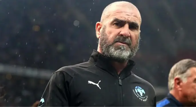 Eric Cantona'dan Manchester United'a sert eleştiri