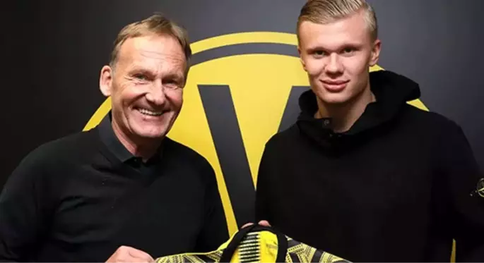 Borussia Dortmund, Erling Haaland'ı kadrosuna kattı