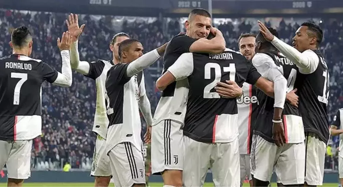 Maurizio Sarri, Merih Demiral'a övgü yağdırdı!