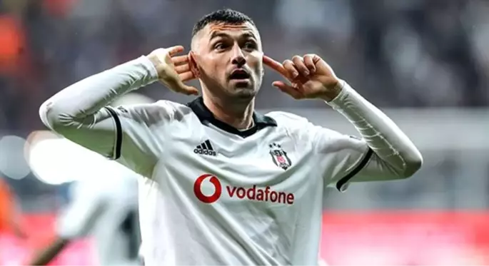 Beşiktaş, Burak'ı takımda tutma kararı aldı