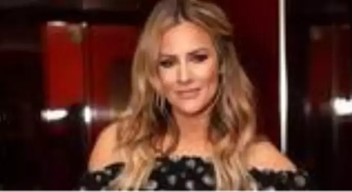 Aşk Adası programı ile tanınan ünlü sunucu Caroline Flack, evinde intihar etti