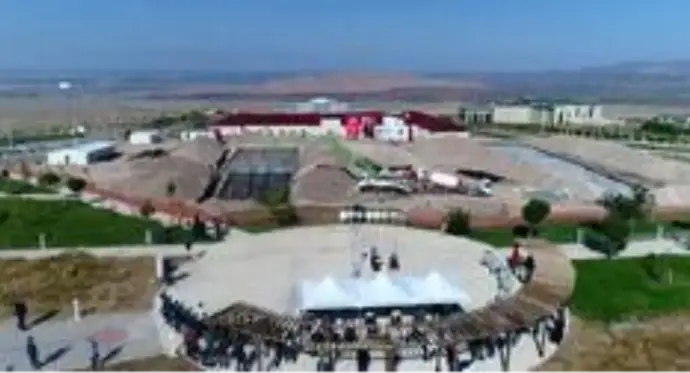 Iğdır Üniversitesi kampüsünde 31 merkezi dersliğin temeli atıldı