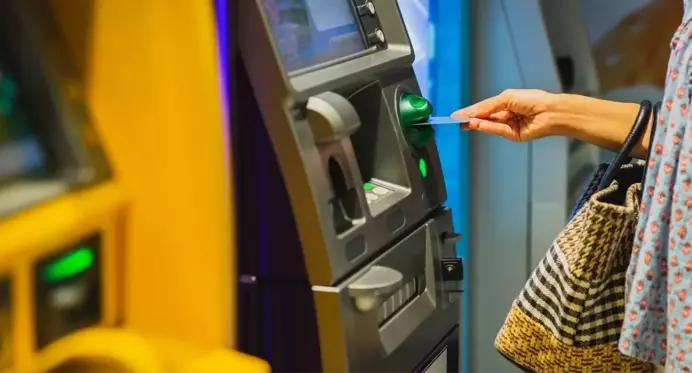 ATM'lerden para çekiliyor mu? ATM'ler çalışıyor mu? ATM'ler neden çalışmıyor?