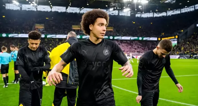 Dortmund'a Witsel'den kötü haber