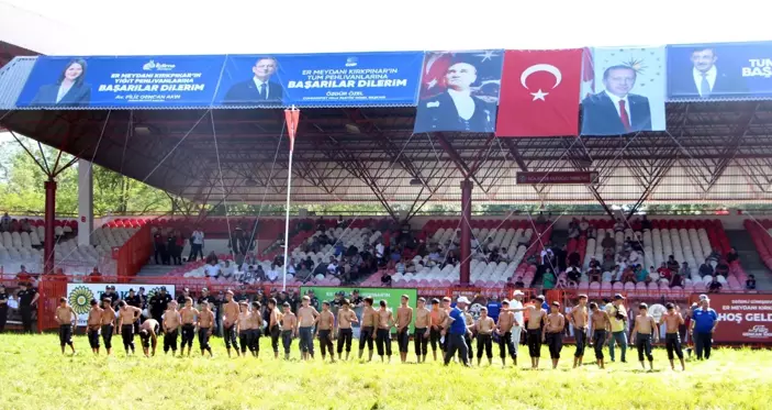 Tarihi Kırkpınar Yağlı Güreşleri'nde İkinci Gün Başladı