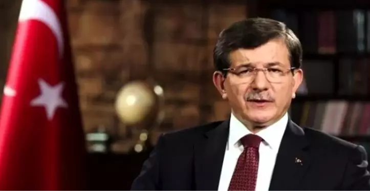 Ahmet Davutoğlu, ÖDP eski Genel Başkanı Ufuk Uras ile görüştü