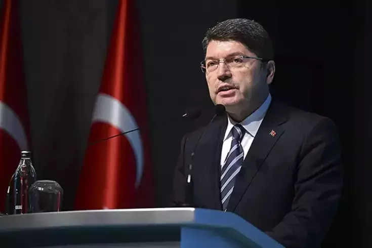 Bakan Tunç: 700 kişinin tahliye edileceği yalan, şehit ailelerini incitecek adım olmaz
