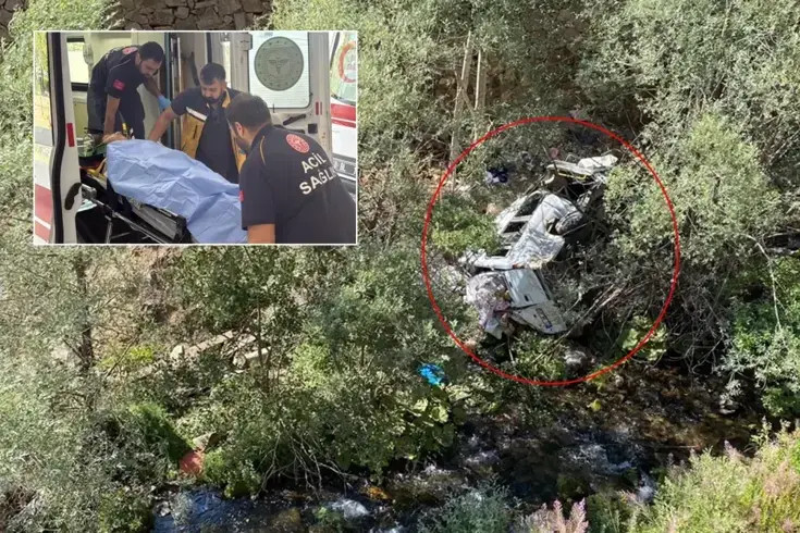 Sivas'ta işçi minibüsü uçuruma yuvarlandı: 4 ölü, 4'ü ağır 18 yaralı