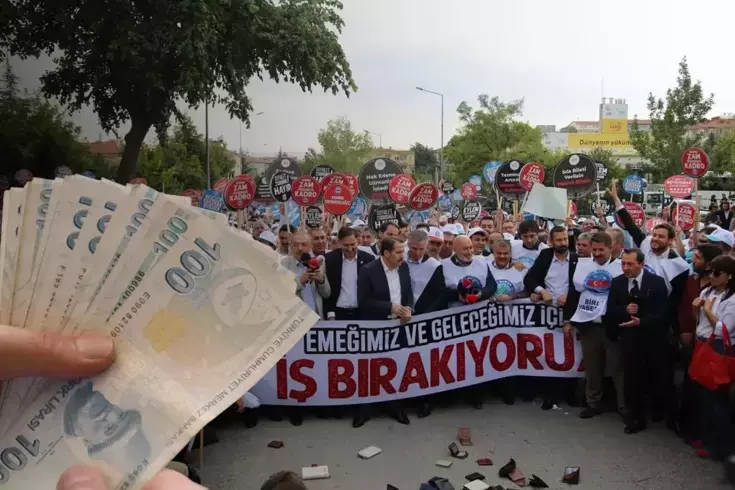 Kamuda toplu sözleşme görüşmeleri tıkandı, memurlar pazartesi iş bırakacak