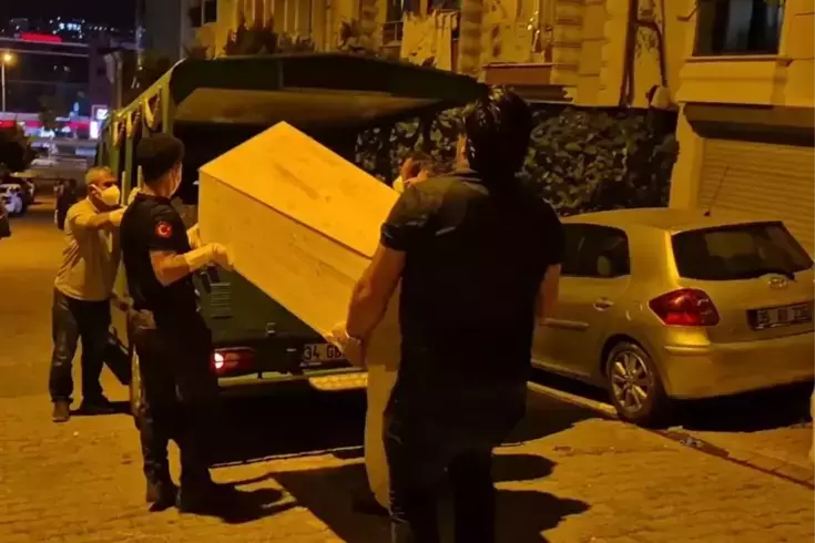 Esenyurt'ta Azerbaycan uyruklu kadın evinde ölü bulundu