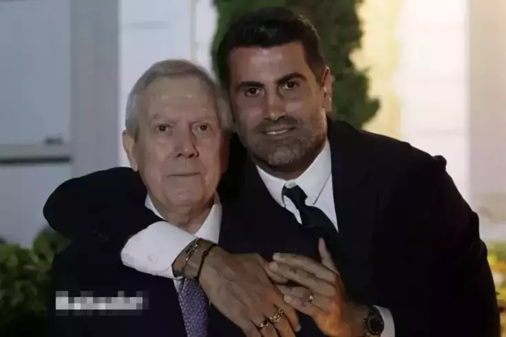 Volkan Demirel'in Aziz Yıldırım ile paylaştığı fotoğrafta yazdığı tek kelimelik not gündem oldu