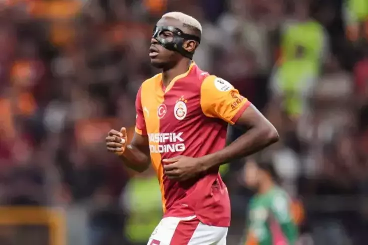 Osimhen'den art arda flaş paylaşımlar