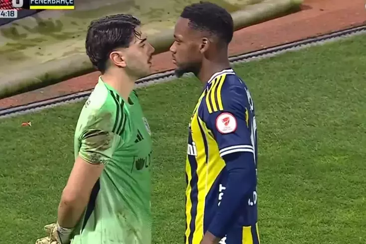 Bahisten ceza alan kaleci Fener maçına damga vurdu
