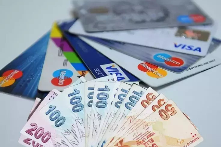 Vatandaşı isyan ettiren kredi kartı düzenlemesinde geri adım! İki istisna geldi