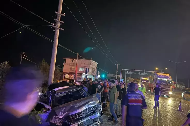 Samsun-Ordu yolunda feci kaza! 19 yaşındaki sürücü hayatını kaybetti
