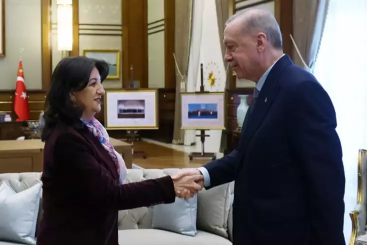الرئيس أردوغان: سأستقبل وفد حزب DEM هذا الأسبوع.