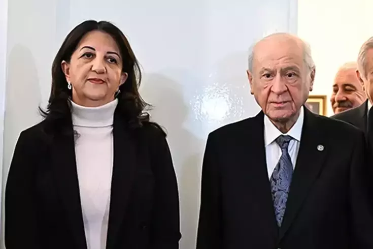 Bahçeli PKK'nın silah bırakmasının ardından Pervin Buldan'ı aradı