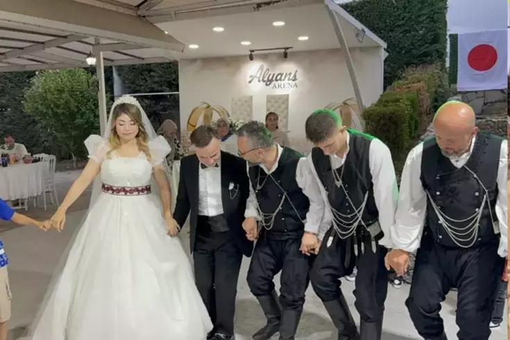 Japonya'dan Düzce'ye gelin geldi! 13 bin kilometrelik aşk