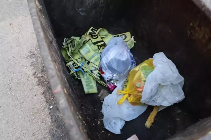 Vicdansız anne doğurduğu bebeğini çöpe attı! Mahalleli isyan etti