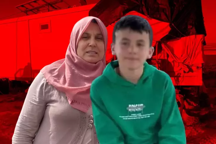 Грабители убили мать, а её 12-летний сын притворился мёртвым и спасся.