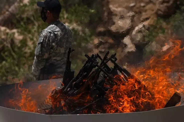 PKK'nın silah bırakma töreninin masraflarını bakın kim karşılamış