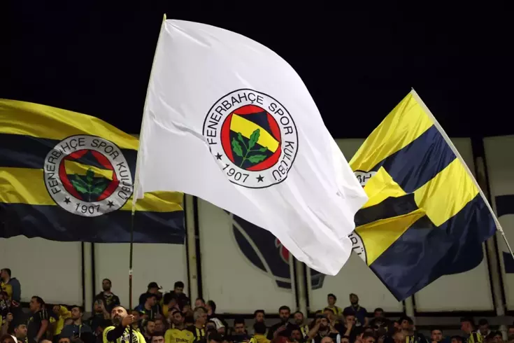 Fenerbahçe'de ayrılıklar peş peşe! 1. Lig'e gitti