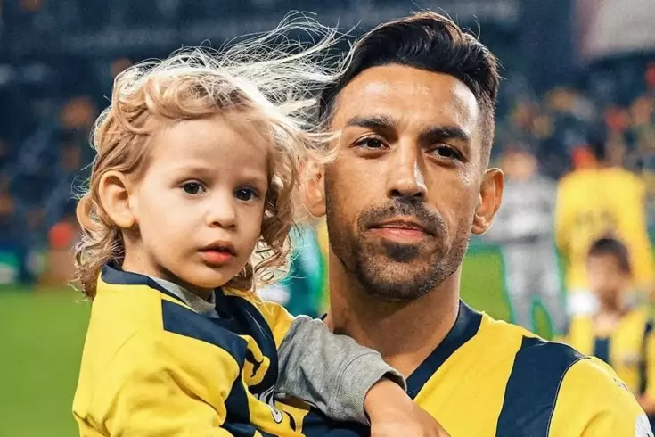 İrfan Can Kahveci'den Fenerbahçelileri üzecek karar
