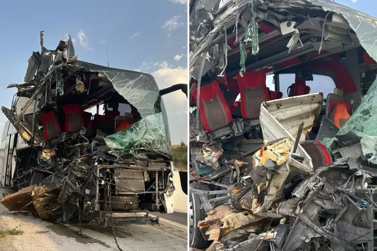 Otobüs tıra arkadan çarptı, çok sayıda yaralı var