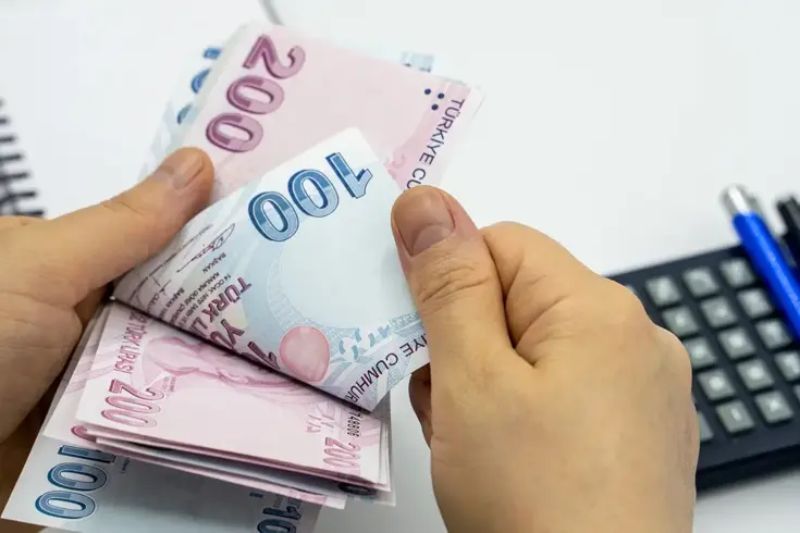 600 bin kamu işçisinin zammında anlaşma sağlandı