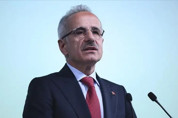 Bakan Uraloğlu duyurdu: Trabzon'a ikinci havalimanı geliyor