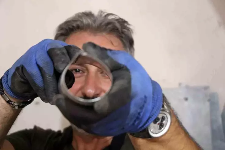 Baba mirasına sahip çıktı: Semaver ustası tek başına mücadele veriyor