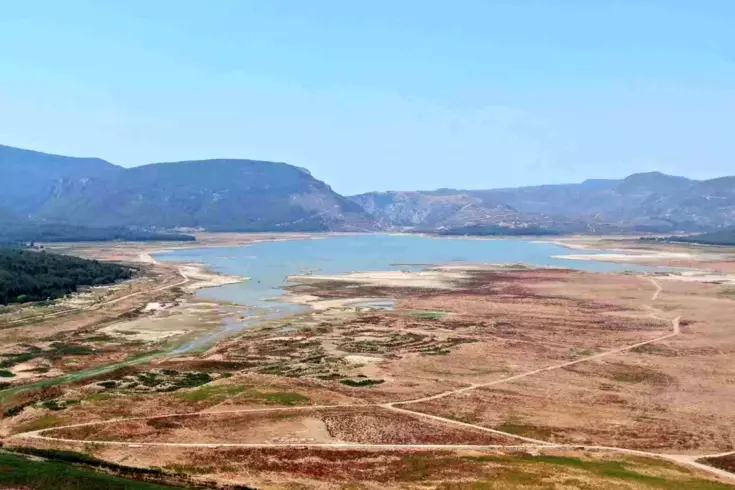 İzmir'de kuraklık nedeniyle 6 Ağustos'tan itibaren kısmi su kesintileri başlayacak