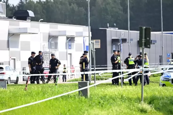 Danimarka'da yolcu treni raydan çıktı: Çok sayıda yaralı var