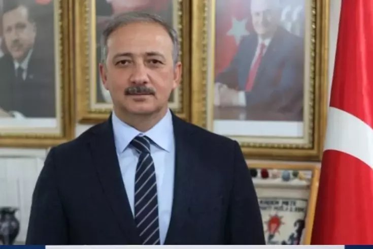 AK Parti Milletvekili Kadem Mete'nin aracı kaza yaptı