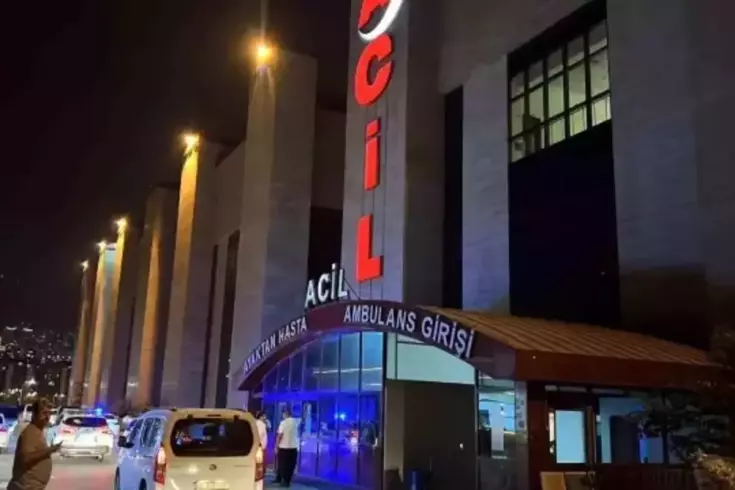 Kahramanmaraş'ta trafik kazası! Anne hayatını kaybetti, kızı ağır yaralandı