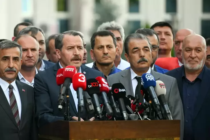 Memur-Sen'den hükümetin zam teklifine yanıt