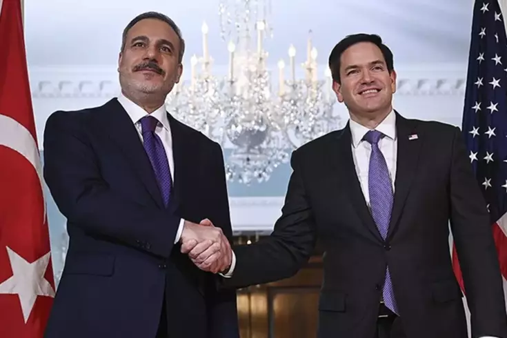 Bakan Fidan'dan Ukrayna için diplomasi trafiği: Türkiye barış için desteğe hazır
