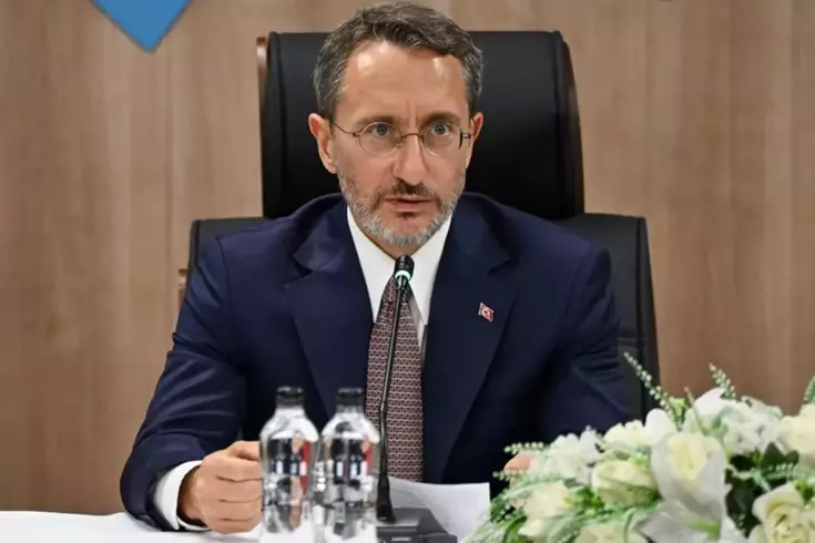 Fahrettin Altun bakanlıklardan 15 minibüs istedi, reddedildi iddiası yalanlandı