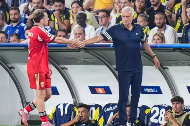 Kerem Aktürkoğlu'nun transferi iptal mi oldu? Mourinho açıkladı