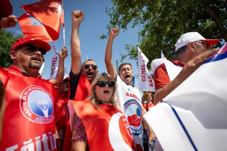 Hakem Kurulu'nun memur zammıyla ilgili ilk toplantısından karar çıkmadı