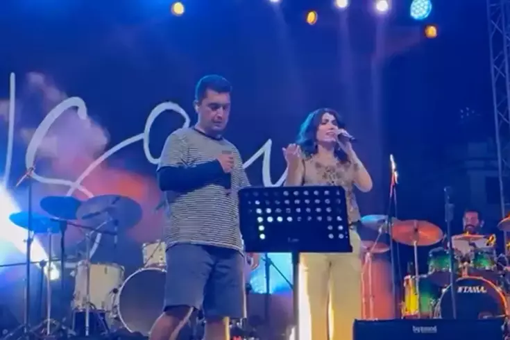 Dünya Barış Günü'nde Rewşan Çeliker ve Sinan Kaynakçı'dan Kürtçe düet