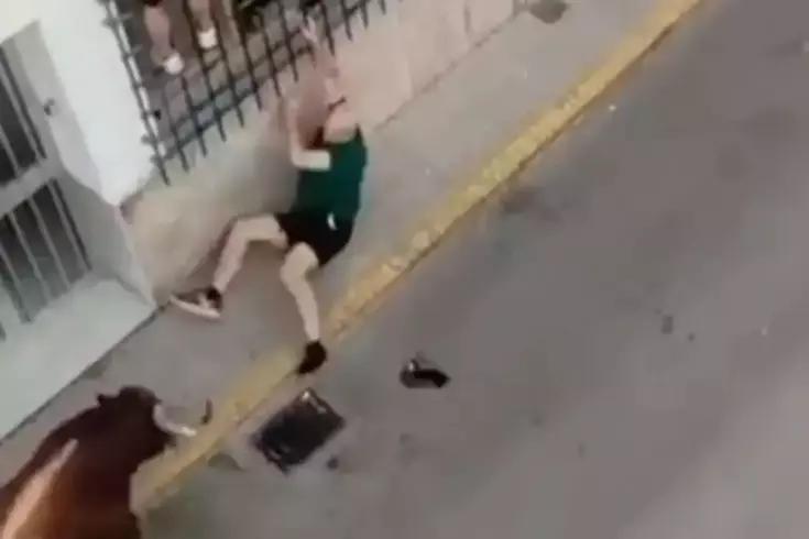 Boğa 57 yaşındaki adamı boynuzlayarak öldürdü