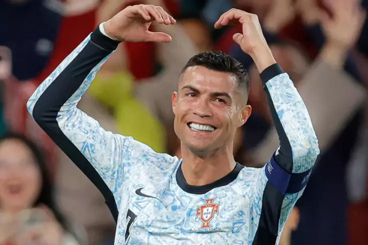 5 gollü muhteşem maçta kazanan Portekiz! Ronaldo'dan 943. gol